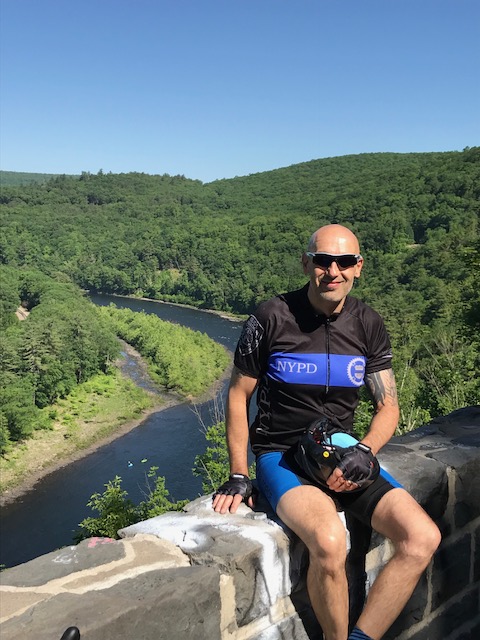 9EB47EE1-1E8E-4D9A-8FEA-CC35F630A074