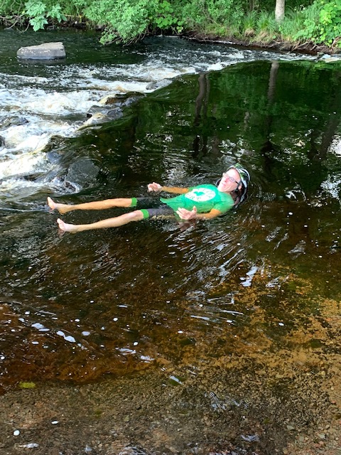 70DC8026-B915-4C76-9E5B-CA137F5326BD